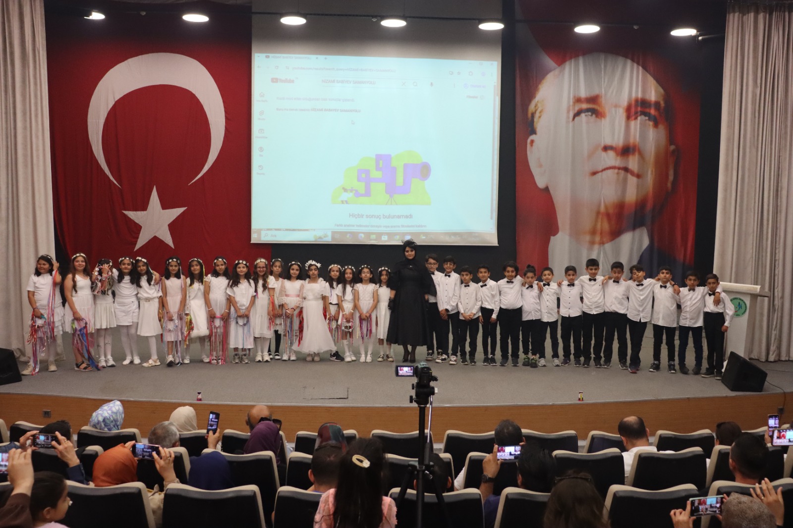 Şehit Faruk Demir İlkokulu 4 A sınıfı, Mezuniyet Töreni İle Veda Etti!