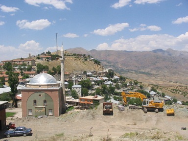 ALACAKAYA’YA 2 MÜJDE BİRDEN