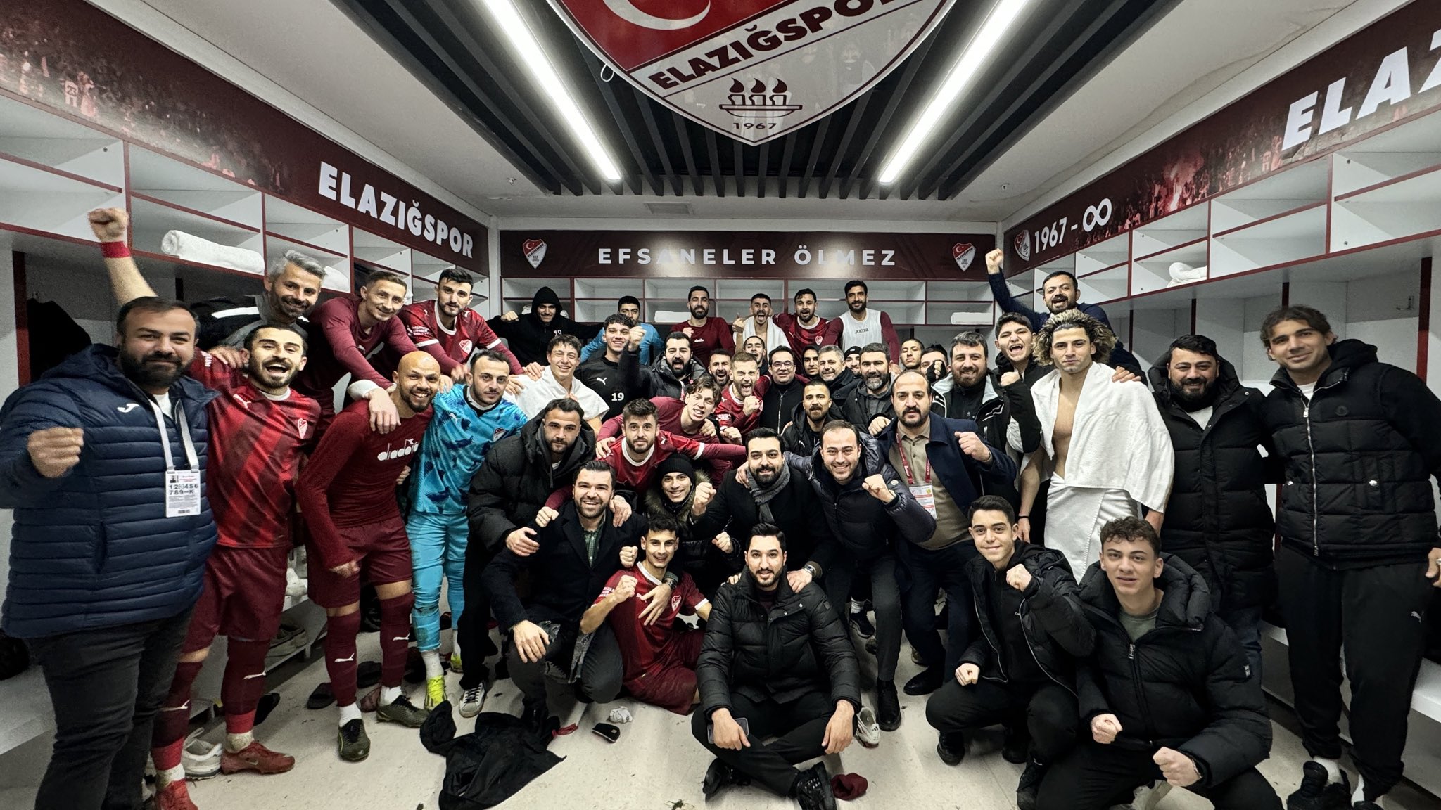 ELAZIĞSPOR ATTIĞI 5 GOLLE PUANINI 33’E YÜKSELTTİ