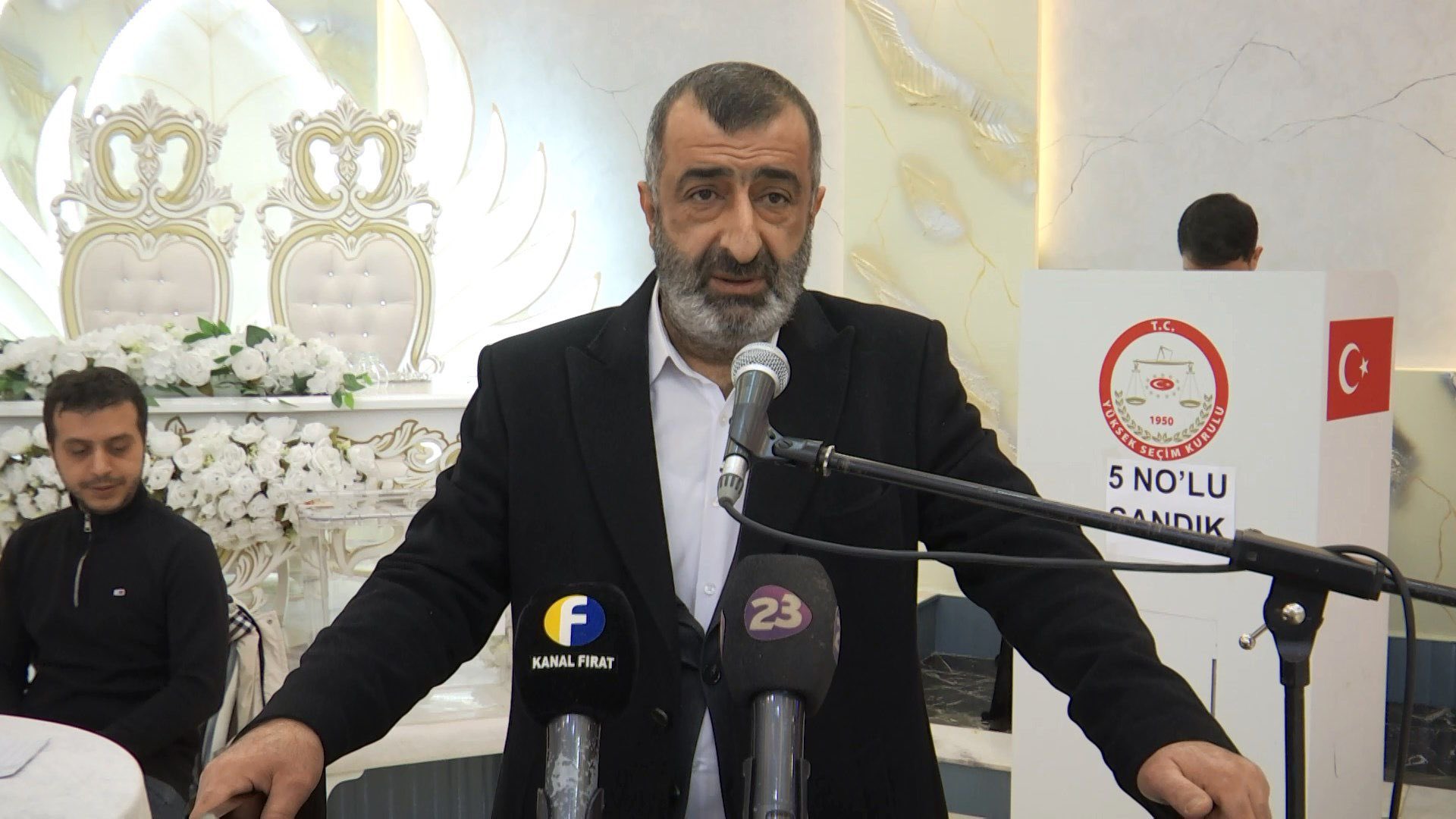 BAŞKAN ALBAYRAK GÜVEN TAZELEDİ