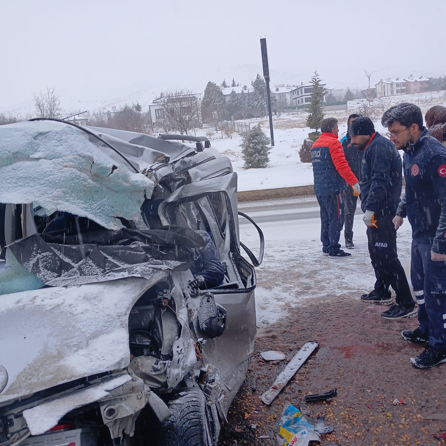ELAZIĞ’DA FECİ KAZA; 2 ÖLÜ