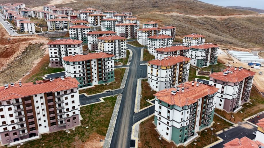 DEPREMZEDE HAK SAHİPLERİNİ SEVİNDİREN GELİŞME