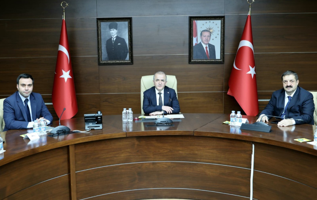VALİ HATİPOĞLU BAŞKANLIĞINDA ÖNEMLİ TOPLANTI