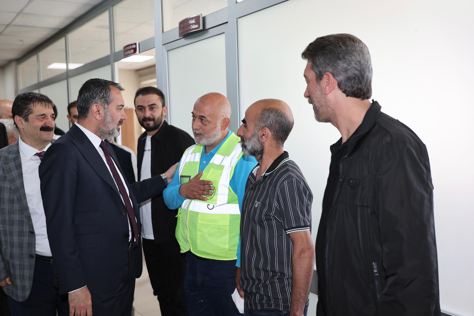 ELAZIĞ BELEDİYESİ’NDE MESAİNİN ILK GÜNÜNDE BAYRAMLAŞMA PROGRAMI GERÇEKLEŞTİRİLDİ
