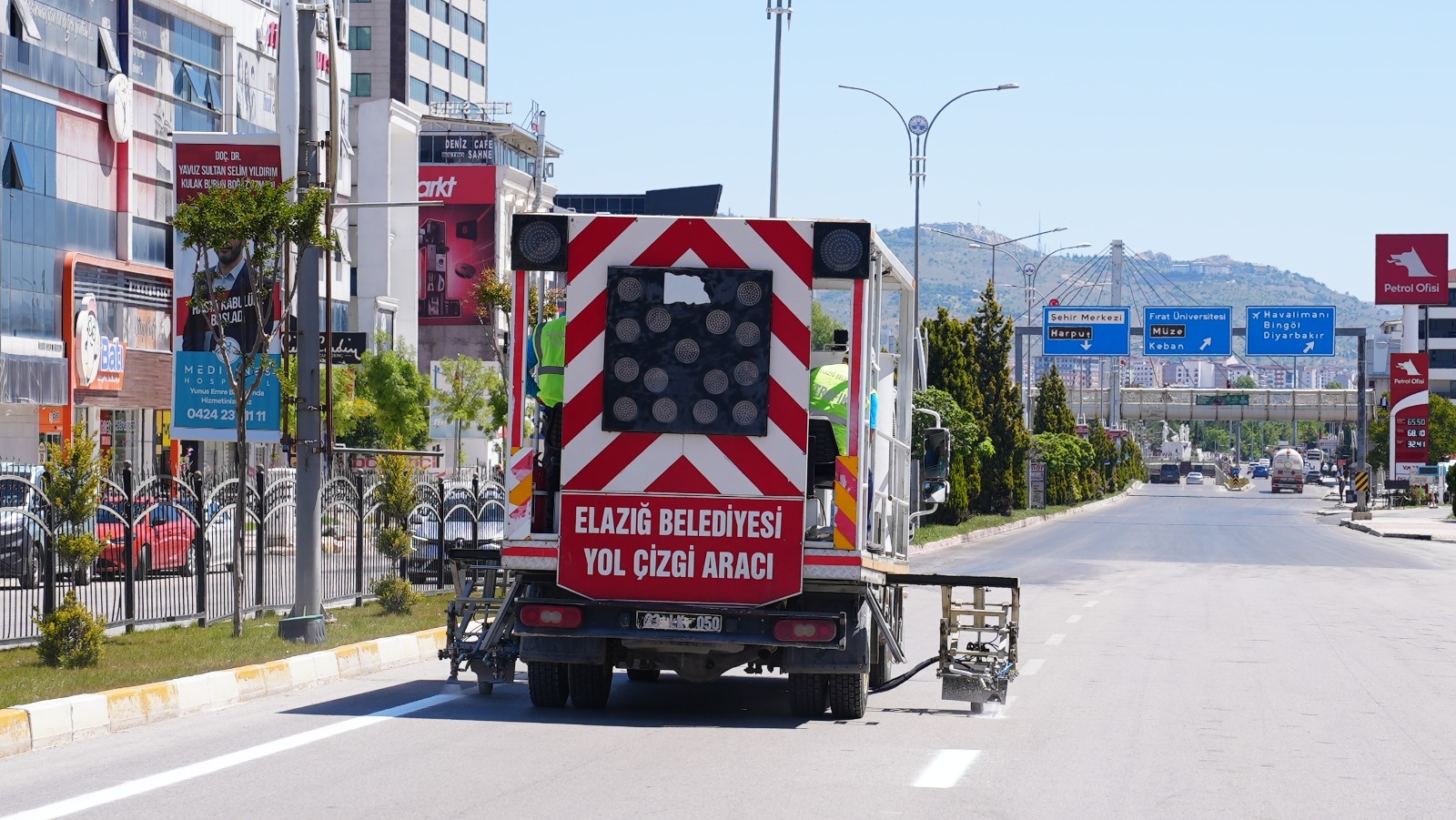 ELAZIĞ ‘IN YOL ÇİZGİLERİ YENİLENİYOR