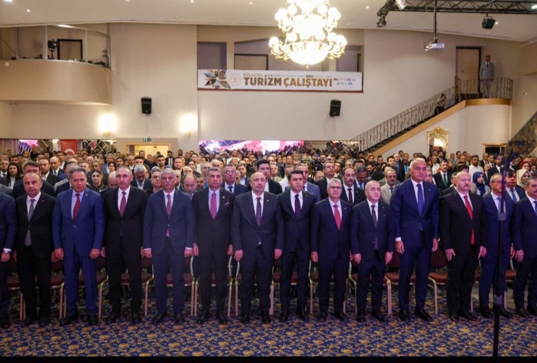 ELAZIĞ’IN EV SAHİPLİĞİNDE BÖLGESEL TURİZM ÇALIŞTAYI TAMAMLANDI
